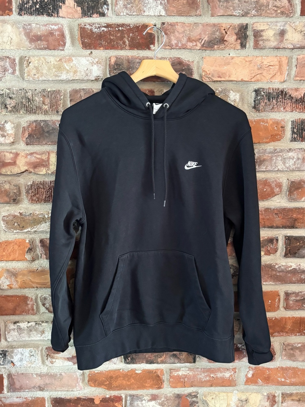 Nike Black Club Fleece Pullover Sweatshirt Hoodie, M